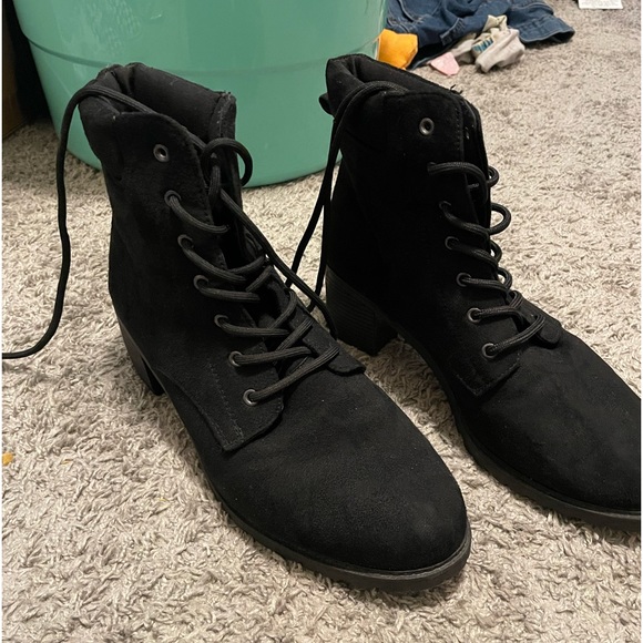 Boots - Picture 2 of 3